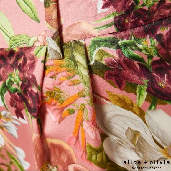 Alice + Olivia **NWT** Conry Pleated Juniper Floral Rose Print Satin Shorts - Picture 12 of 14